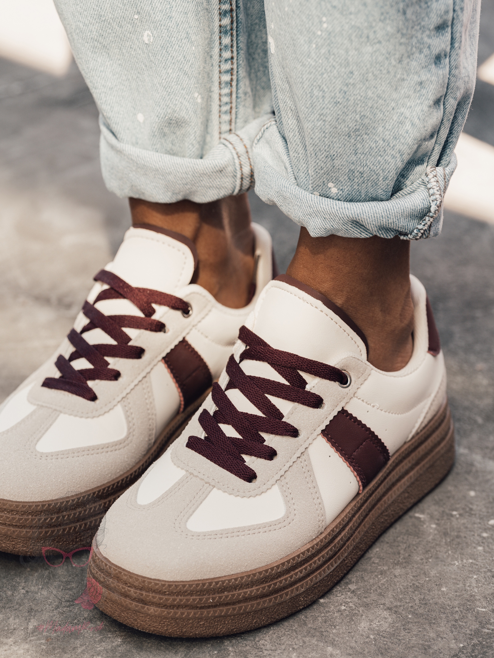 Buty sportowe na grubej podeszwie Madam Gizel bordowe