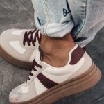 Buty sportowe na grubej podeszwie Madam Gizel bordowe