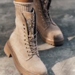 Workery zamszowe z cyrkoniami Rock Rocoro beżowe