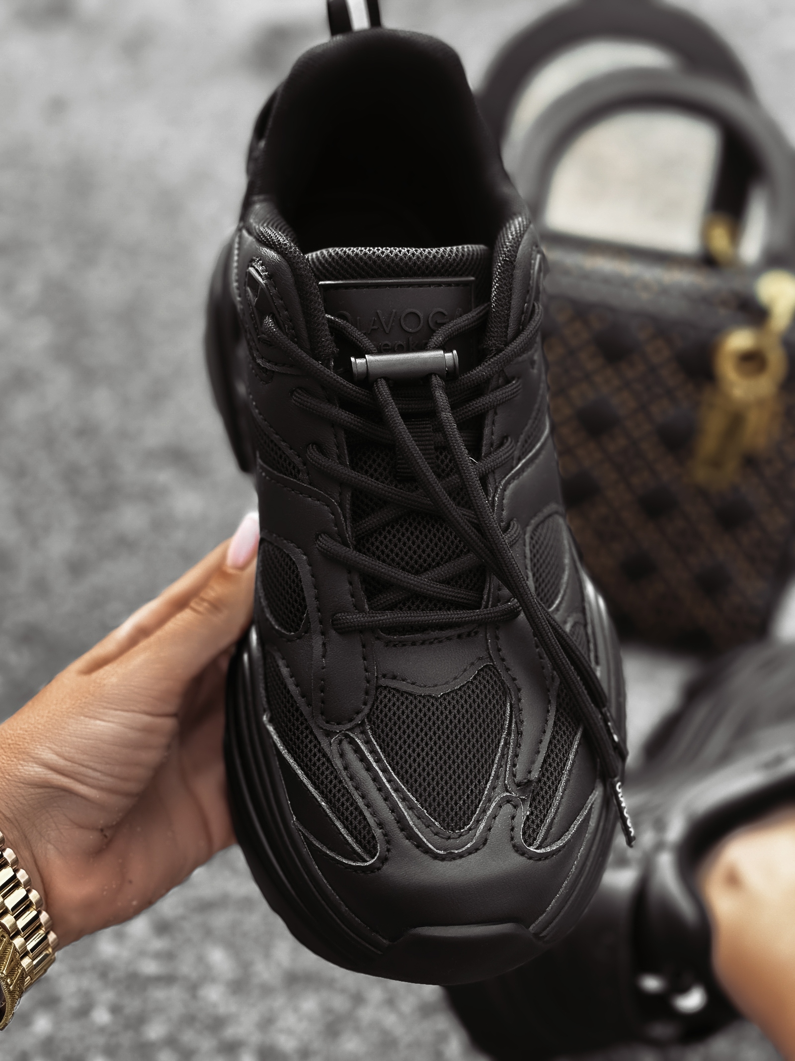 Buty sportowe damskie DIVISION OLAVOGA czarne