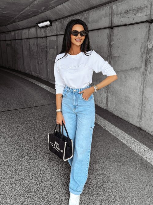 Bluza prosta oversize MERGER OLAVOGA biała