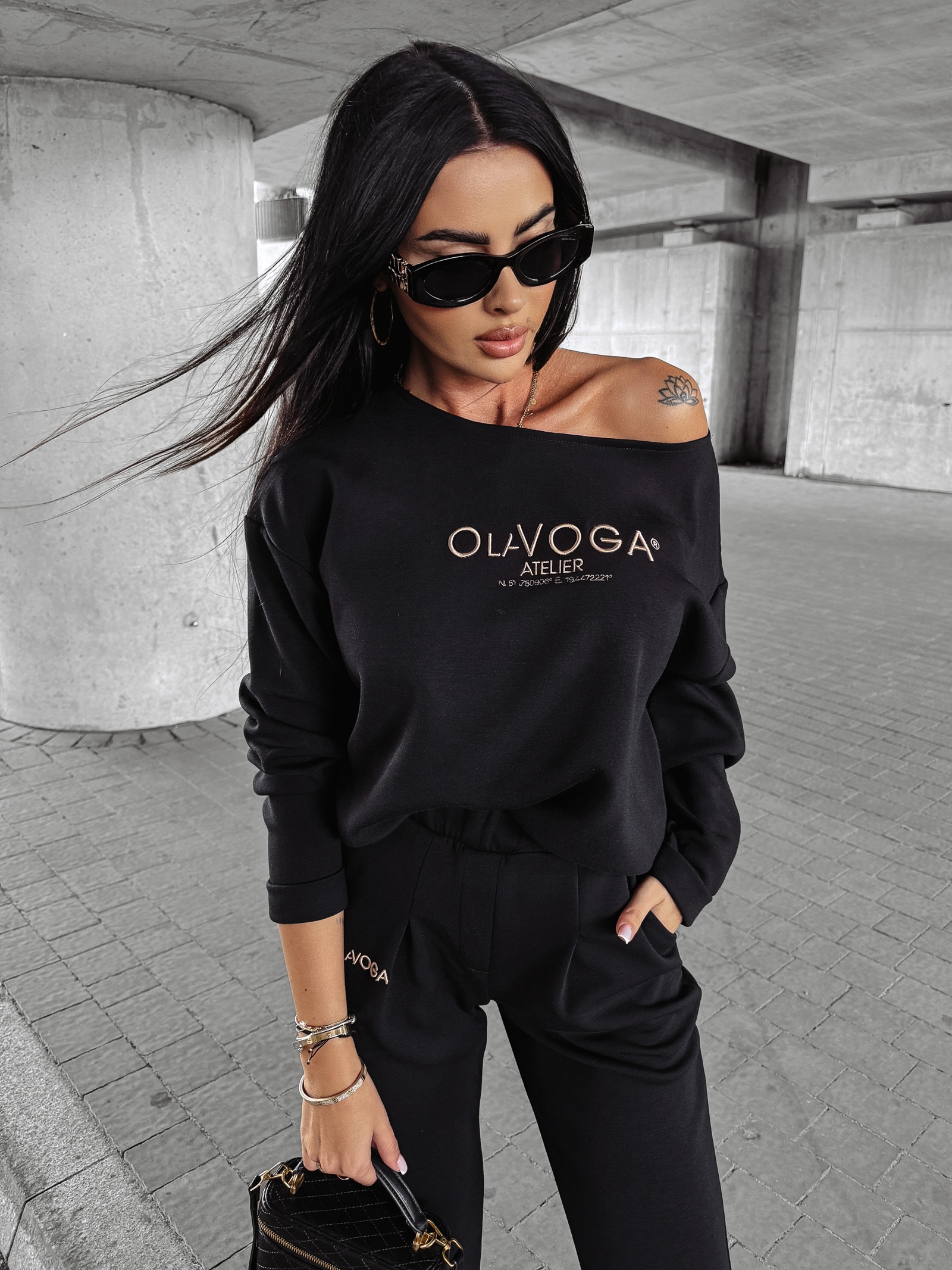 Komplet damski casualowy BONITA OLAVOGA czarny