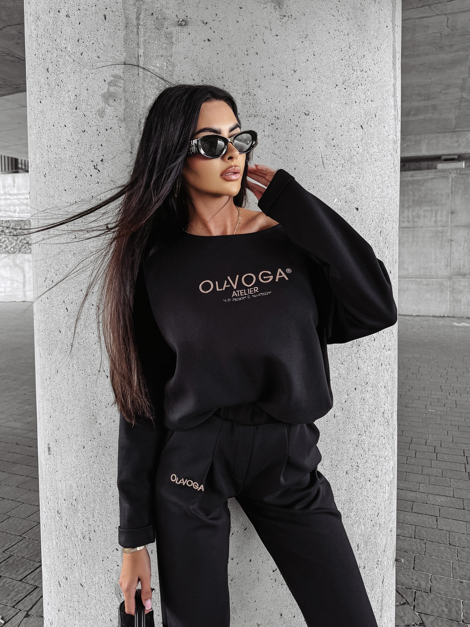 Komplet damski casualowy BONITA OLAVOGA czarny