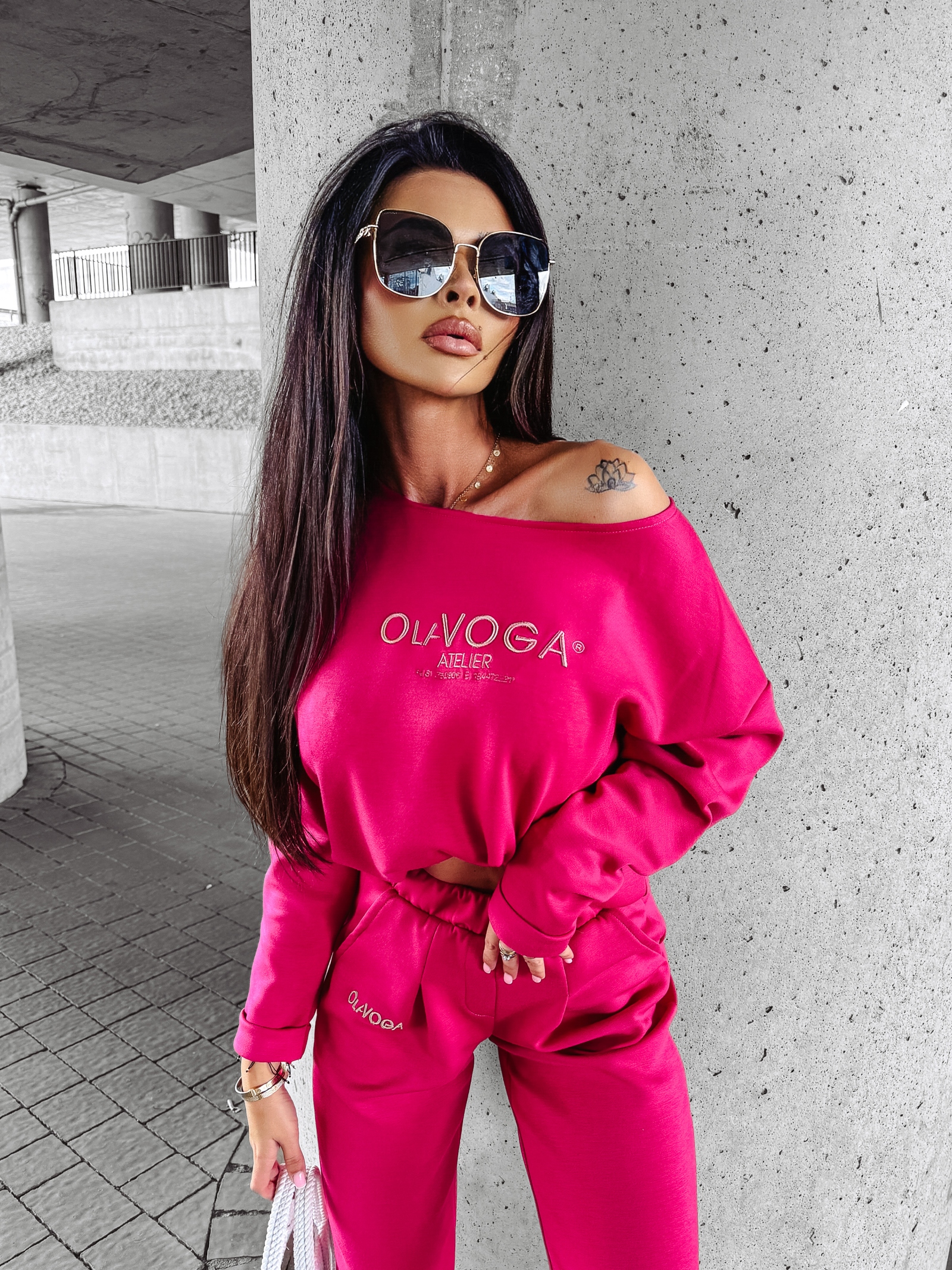 Komplet damski casualowy BONITA OLAVOGA różowy