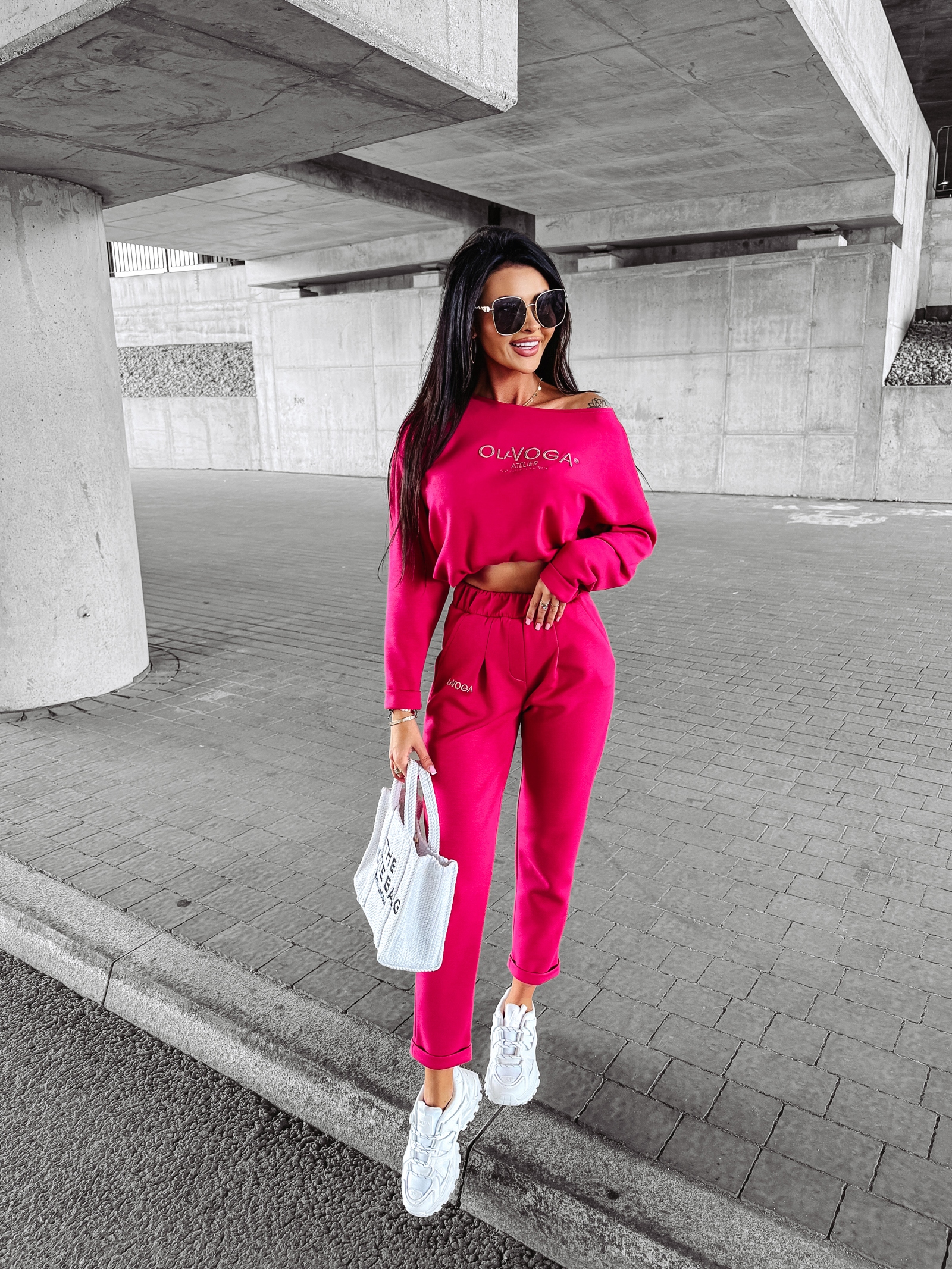 Komplet damski casualowy BONITA OLAVOGA różowy