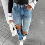 Spodnie mom jens z dziurami HORIZON OLAVOGA niebieskie