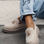 Mokasyny na grubej podeszwie Madam Yett beżowe