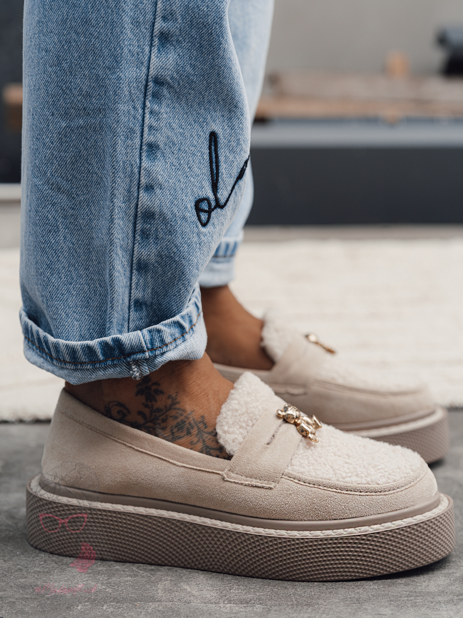 Mokasyny na grubej podeszwie Madam Yett beżowe Mokasyny na grubej podeszwie Madam Yett beżowe