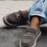 Mokasyny na grubej podeszwie Madam Yett ciepły szary