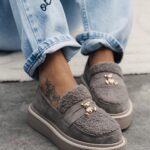 Mokasyny na grubej podeszwie Madam Yett ciepły szary