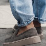 Mokasyny na grubej podeszwie Madam Yett ciepły szary