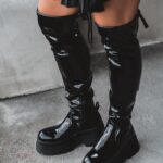 Kozaki lakierowane na grubej podeszwie Rock Suro czarne