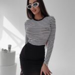 Top bawełniany KAMEA OLAVOGA czarno-biały w paski