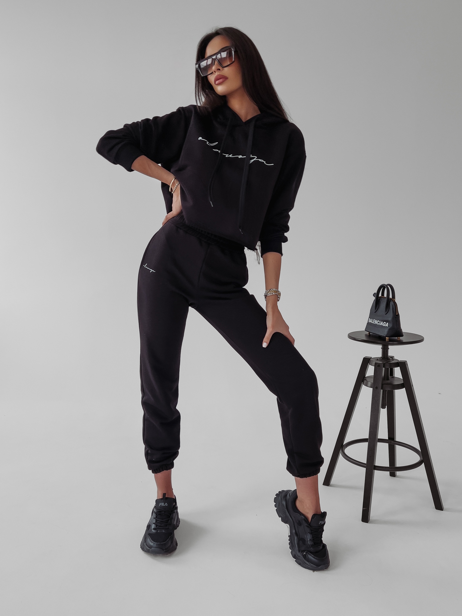 Komplet sportowy damski NINA OLAVOGA czarny