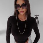 Bluzka z wiązaniem FRANCES OLAVOGA czarna