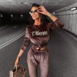 Dres damski welurowy SOULMATE OLAVOGA brązowy