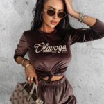 Dres damski welurowy SOULMATE OLAVOGA brązowy