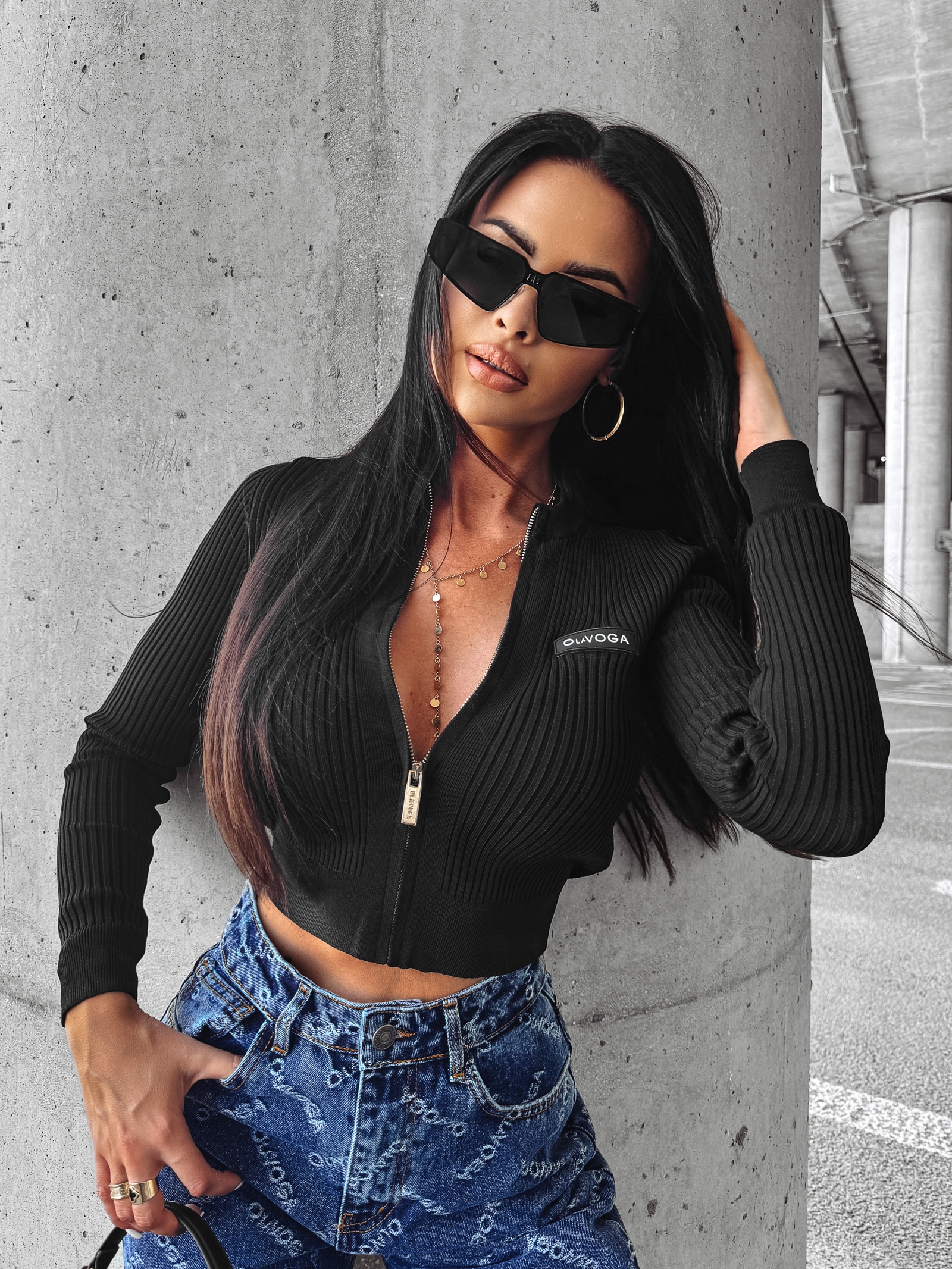 Sweter rozpinany IDEAL OLAVOGA czarny