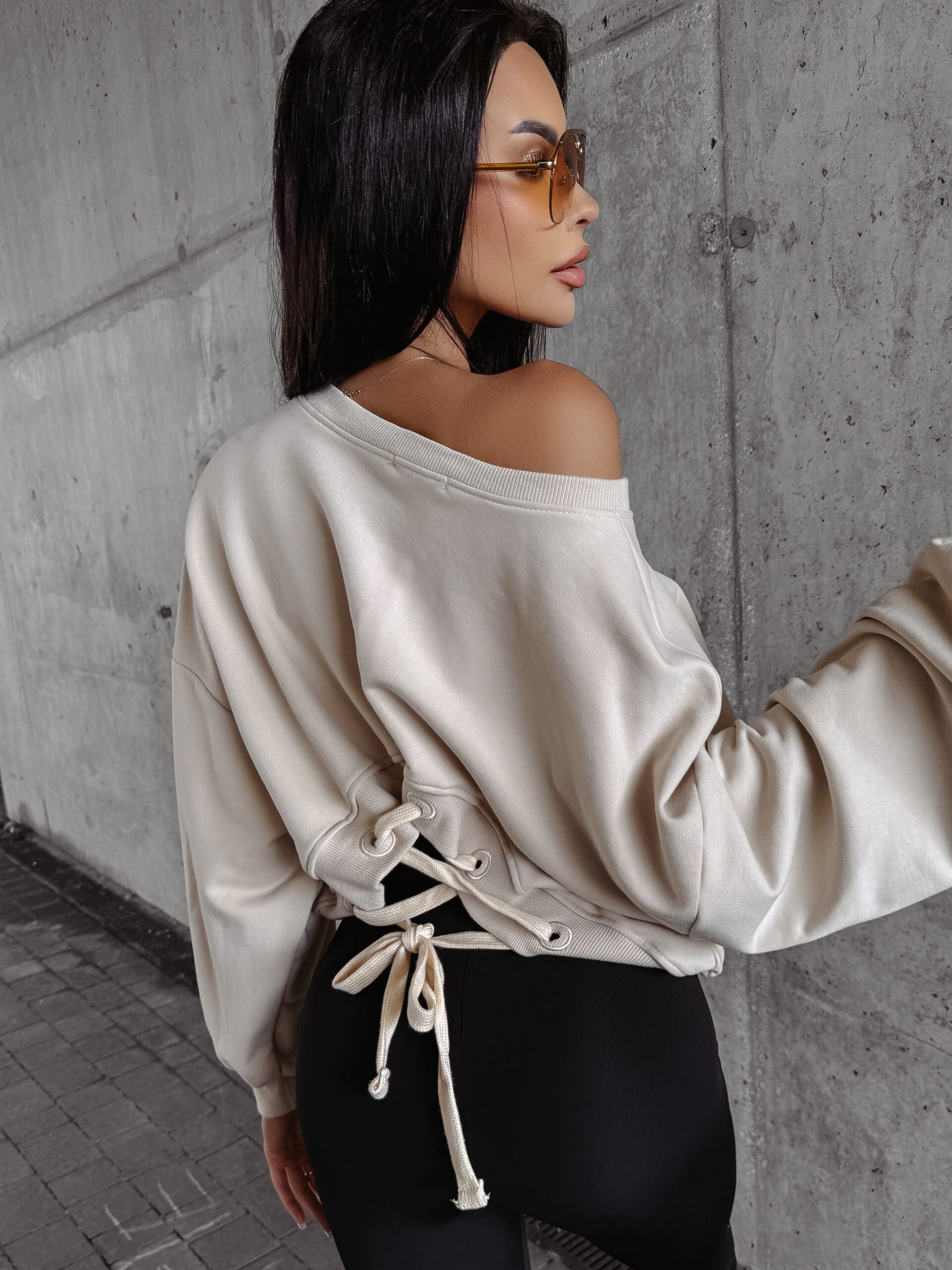 Bluza oversize DIORA OLAVOGA jasny beż