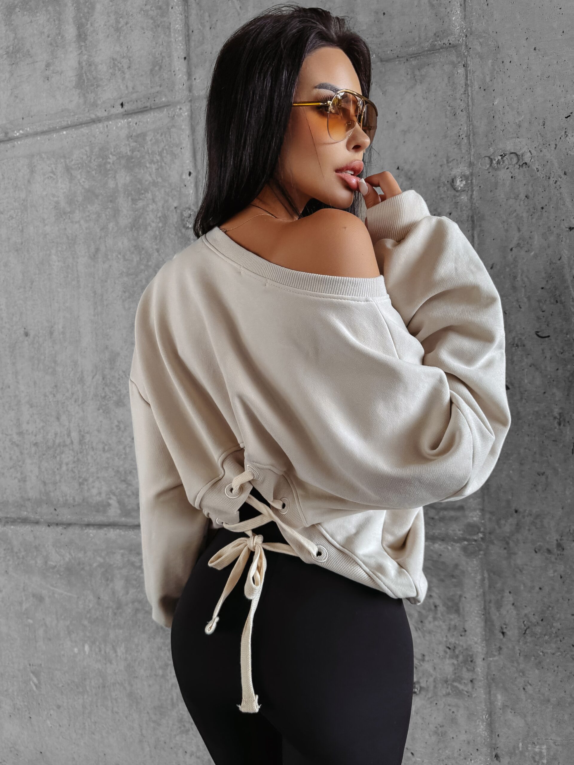 Bluza oversize DIORA OLAVOGA jasny beż