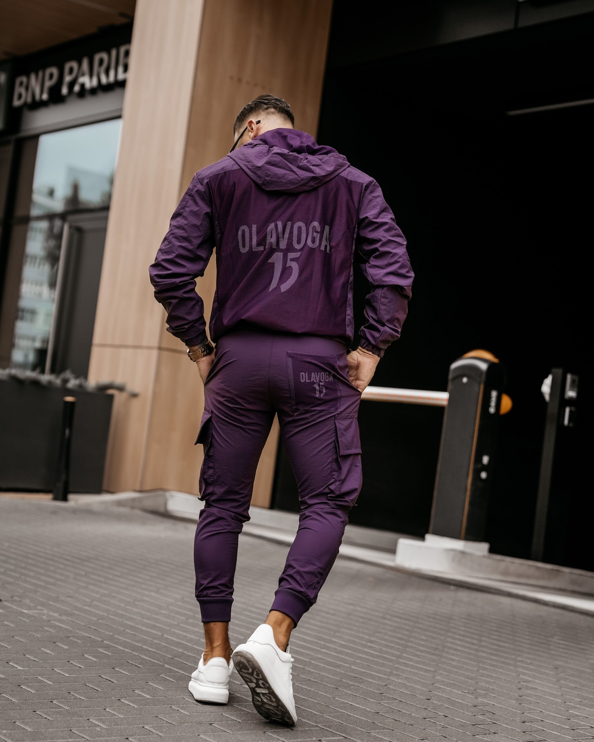 Kurtka męska przejściowa sportowa CRISP OLAVOGA śliwka