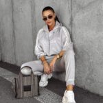 Dres damski welurowy HANDY OLAVOGA szary