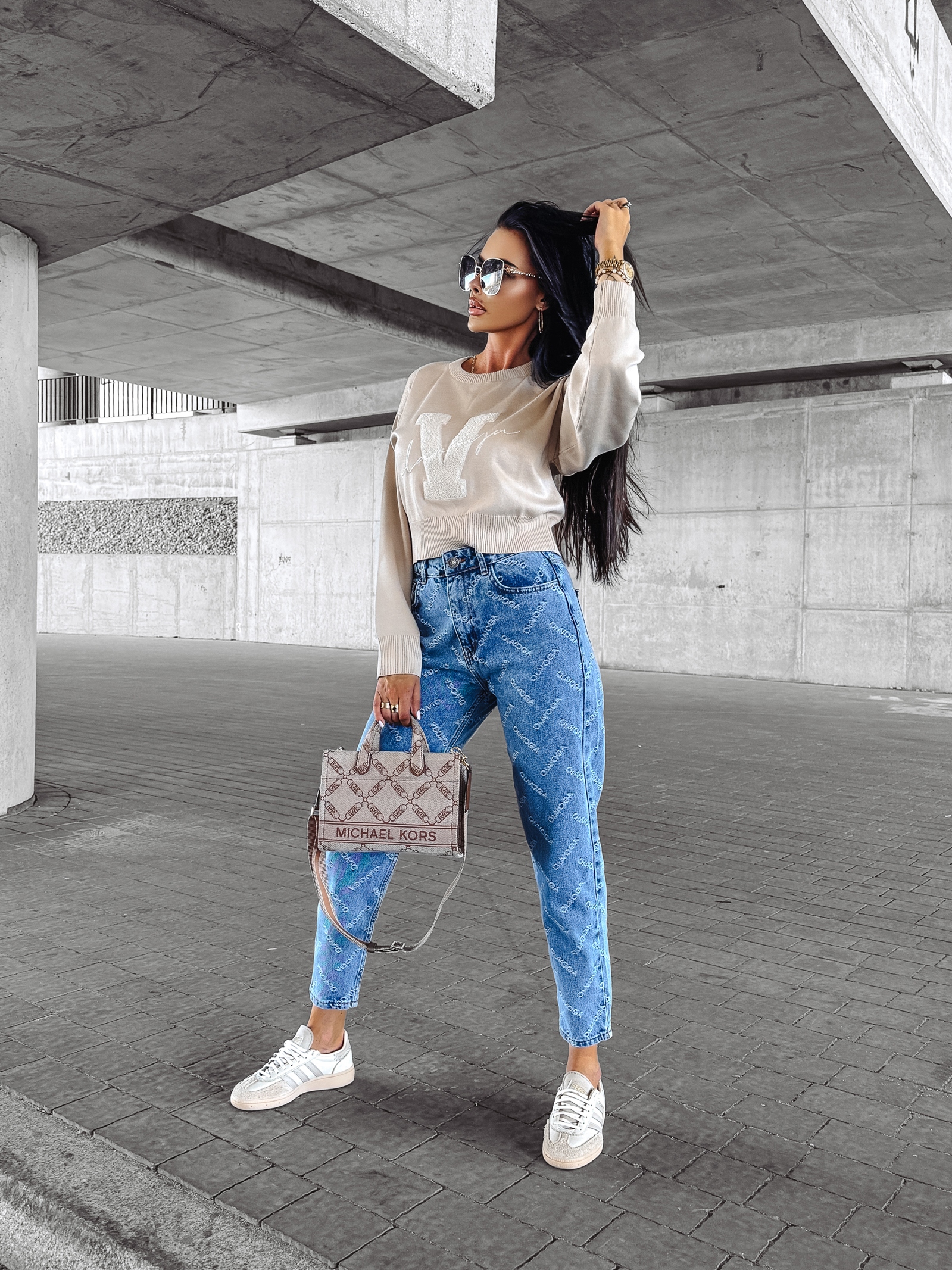 Spodnie mom jeans INTED OLAVOGA jasnoniebieskie Spodnie mom jeans INTED OLAVOGA jasnoniebieskie