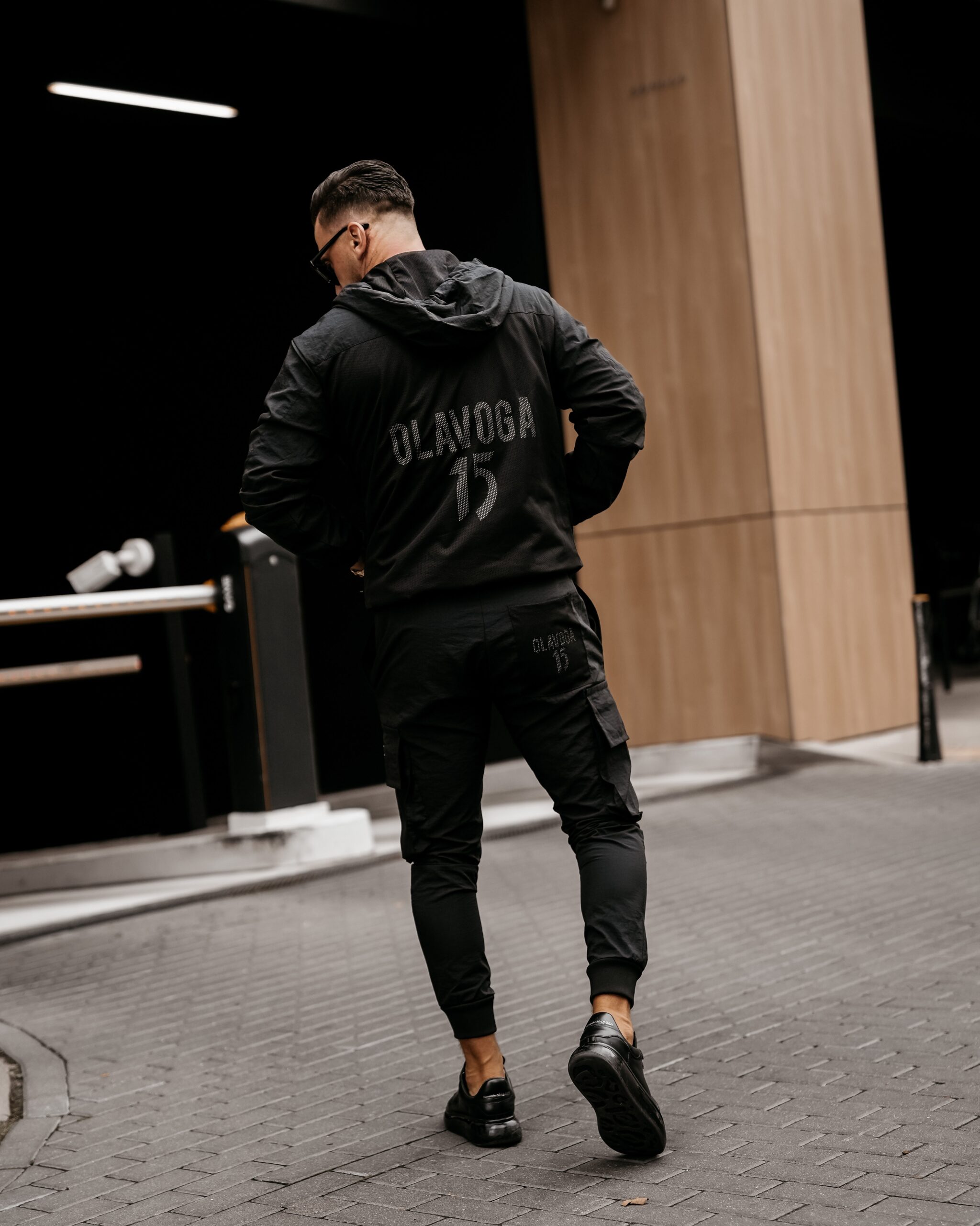 Spodnie sportowe jogger męskie COMFORT OLAVOGA czarne Spodnie sportowe jogger męskie COMFORT OLAVOGA czarne