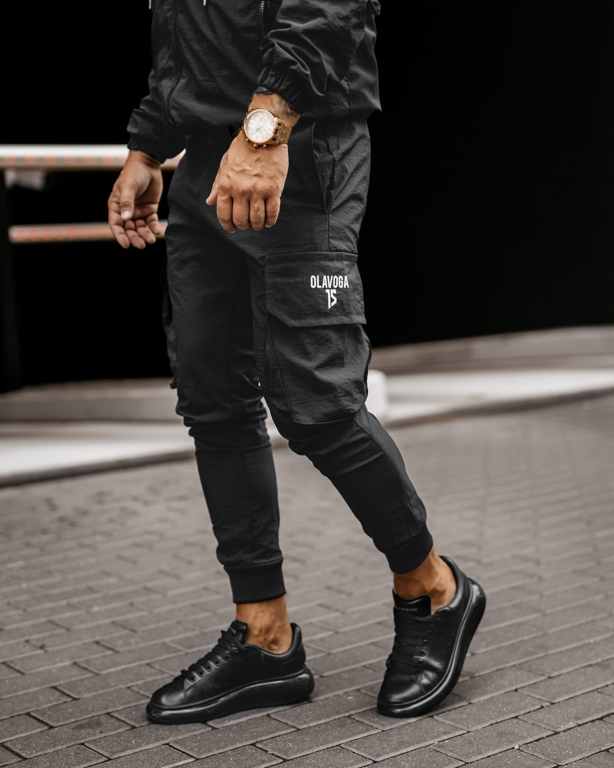 Spodnie sportowe jogger męskie COMFORT OLAVOGA grafitowe Spodnie sportowe jogger męskie COMFORT OLAVOGA grafitowe