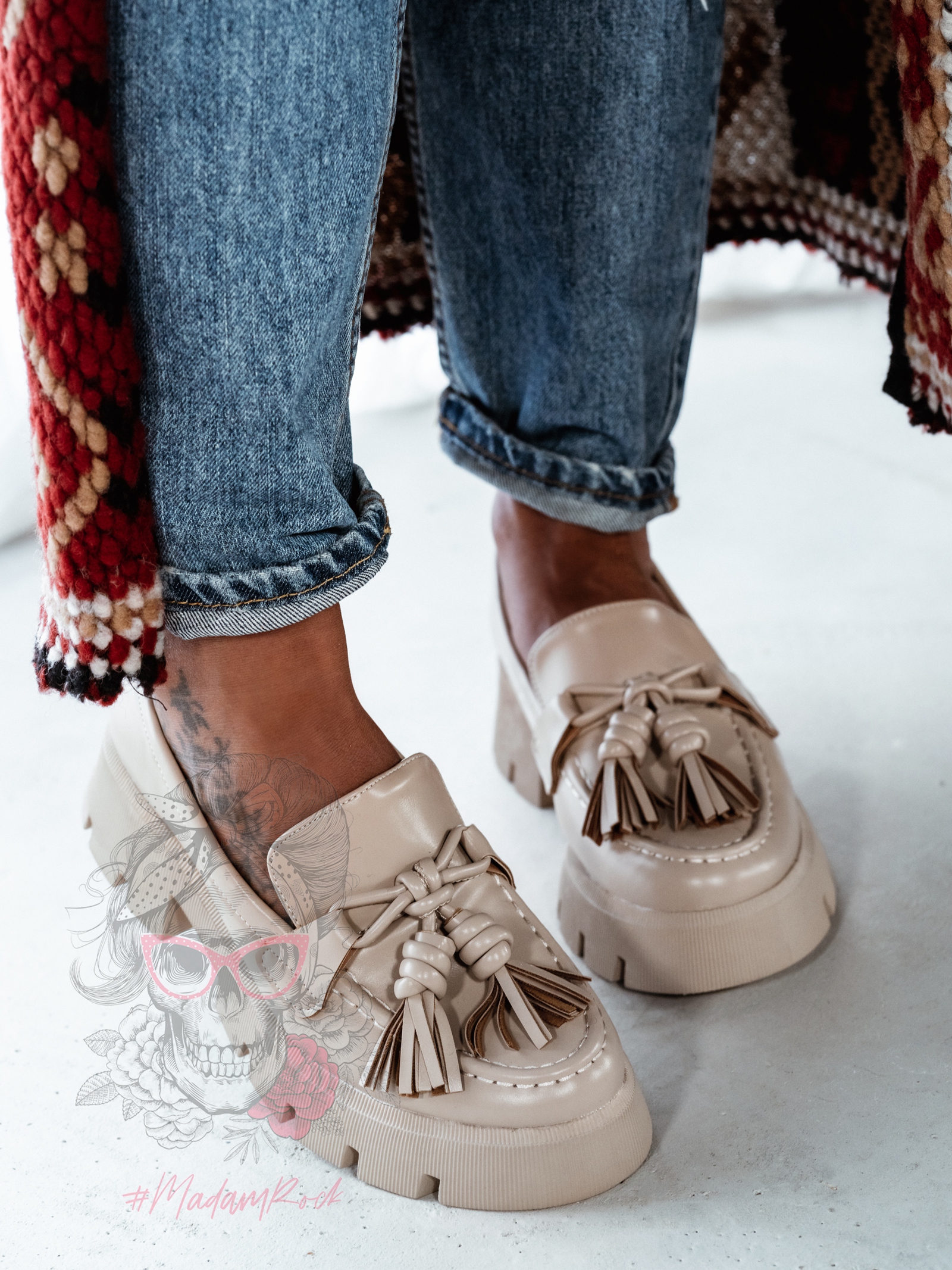 Mokasyny z frędzlami Madam Roed beżowe