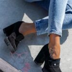 Mokasyny na słupku Madam Mollo czarne