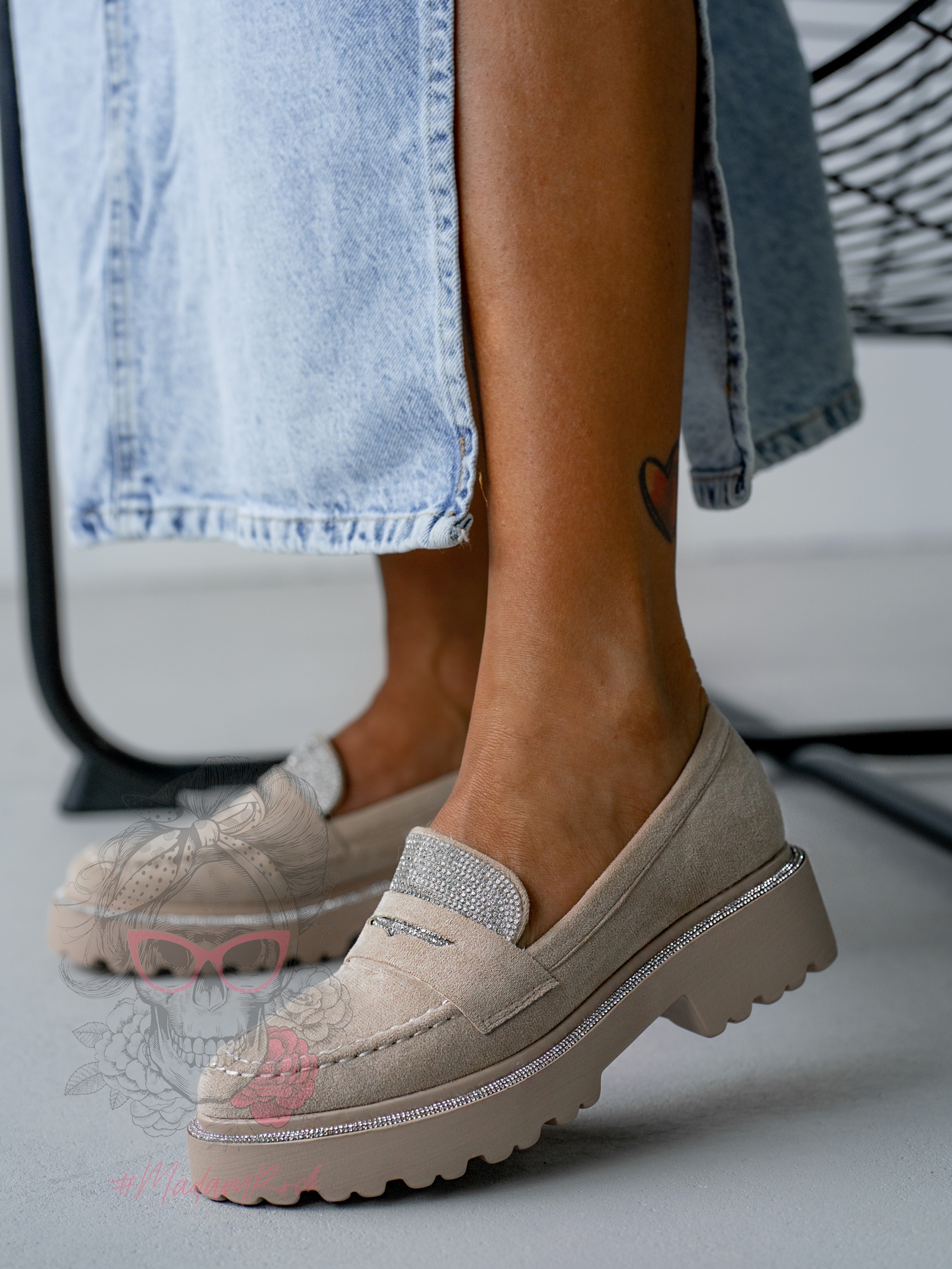 Mokasyny z cyrkoniami Madam Olio beżowe Mokasyny z cyrkoniami Madam Olio beżowe