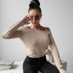 Bluzka sweterkowa prążkowana ART Ola Voga beżowa