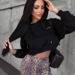 Bluza bawełniana z kapturem JULIE OLAVOGA czarna