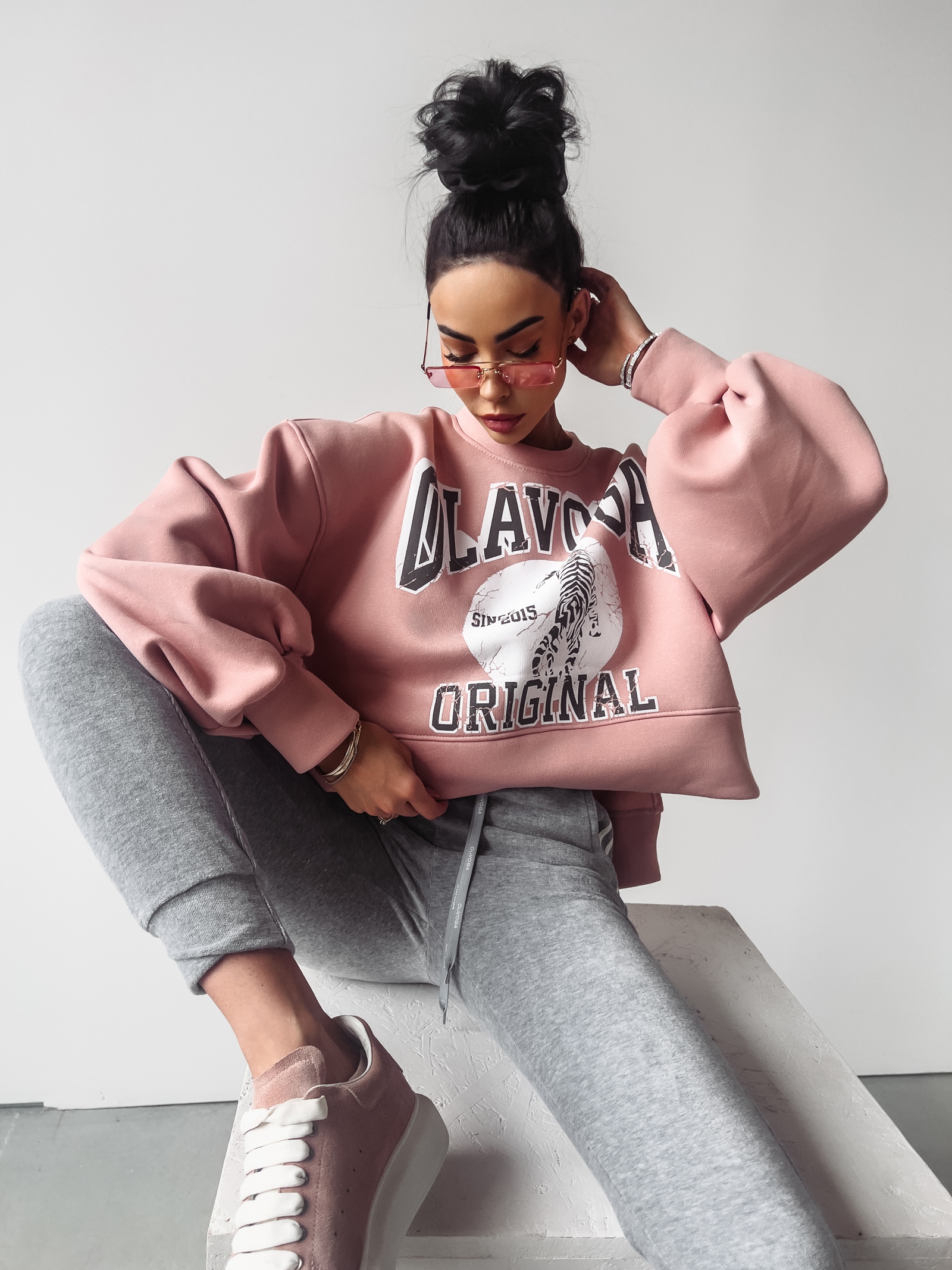 Bluza damska crewneck OKLAHOMA OLAVOGA różowa