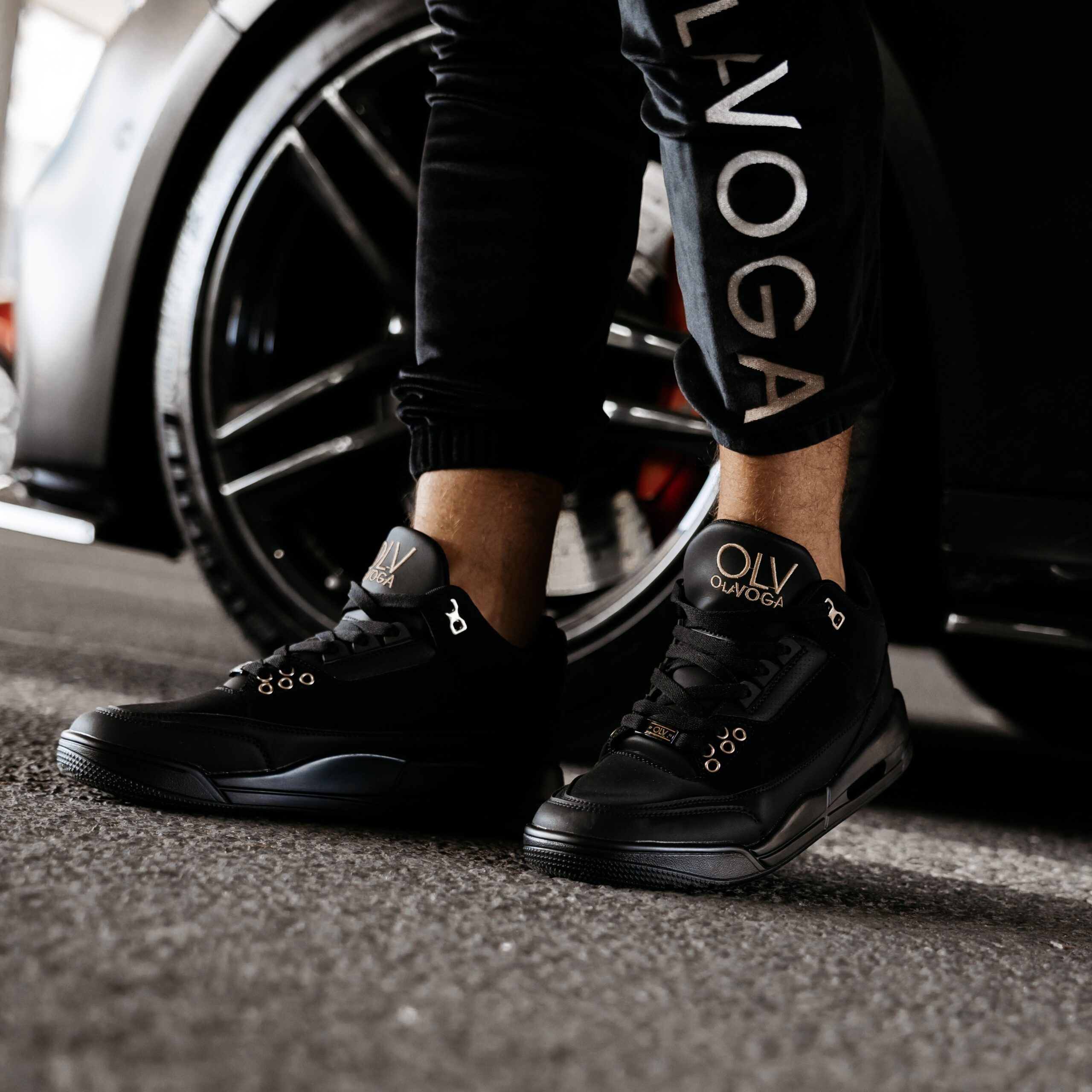 Sneakersy męskie z ekoskóry SPLENDOR OLAVOGA czarne Sneakersy męskie z ekoskóry SPLENDOR OLAVOGA czarne