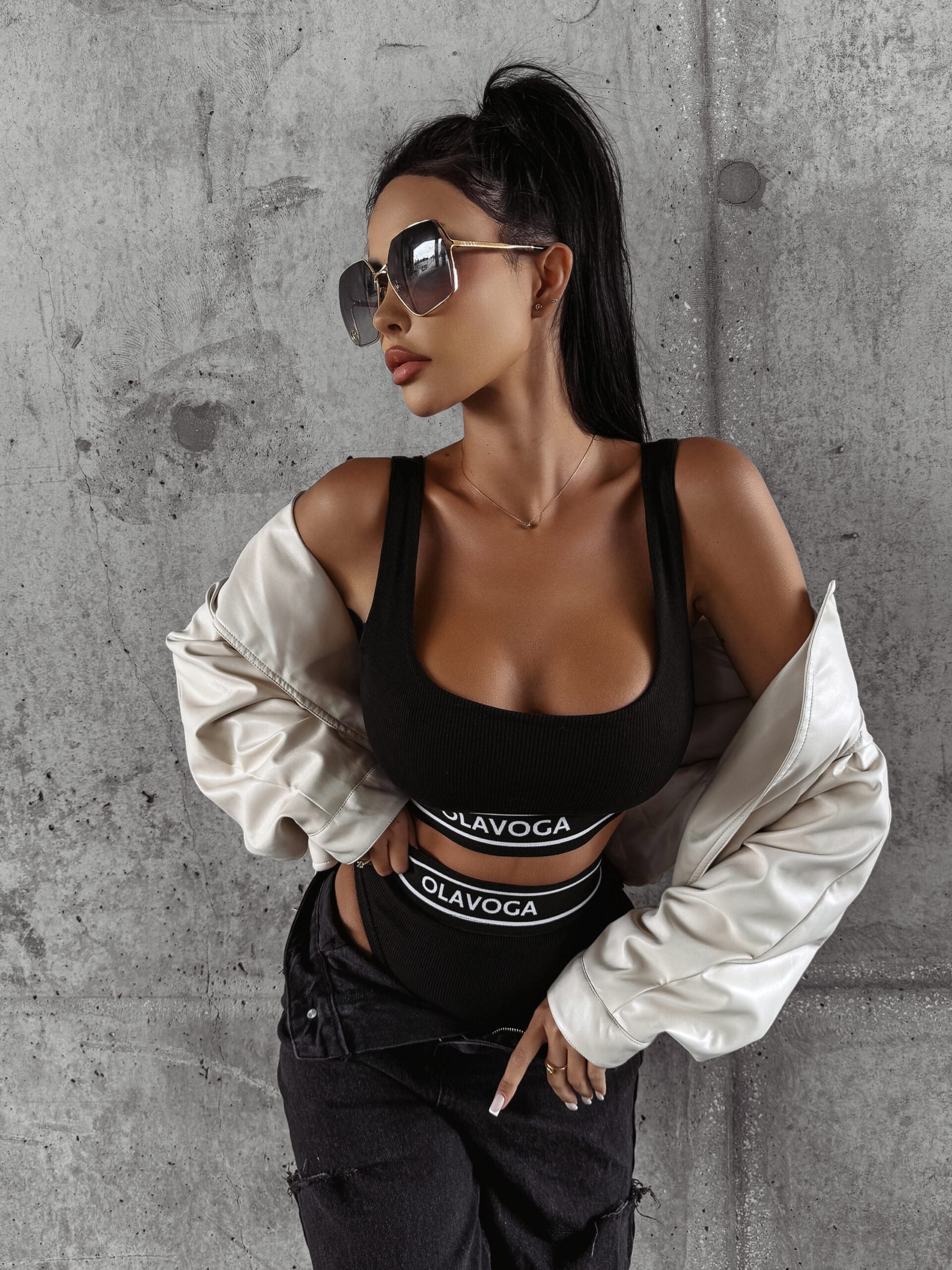 Komplet bielizny damski SECRET OLAVOGA czarny Komplet bielizny damski SECRET OLAVOGA czarny