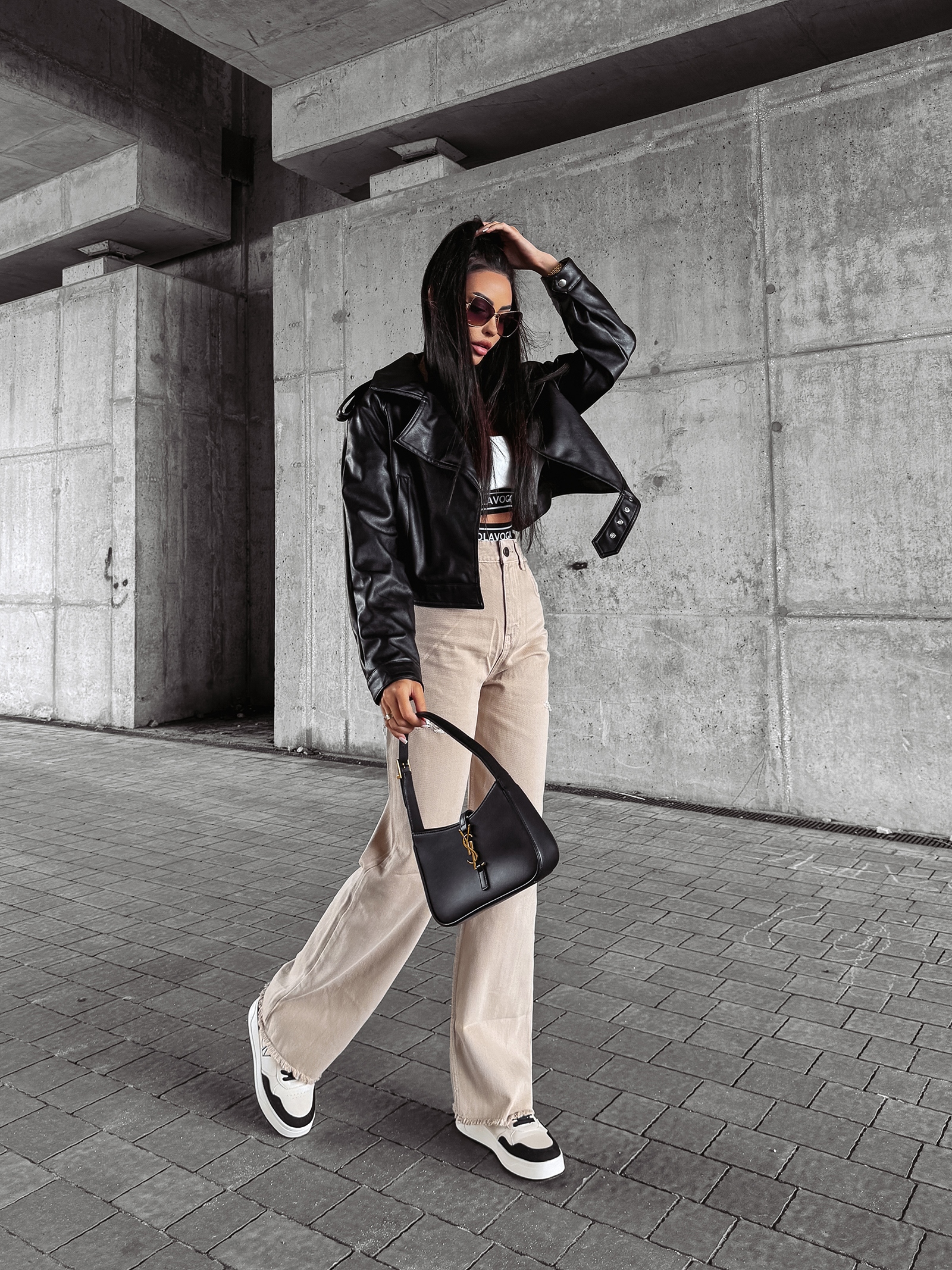 Spodnie jeansowe baggy fit DEIVEN OLAVOGA beżowe Spodnie jeansowe baggy fit DEIVEN OLAVOGA beżowe