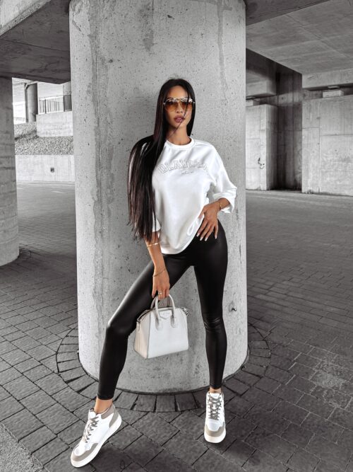 Bluza crewneck prosta FINESSE OLAVOGA ecru