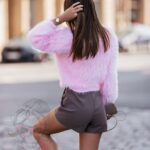 Sweter włochaty Yetti różowy