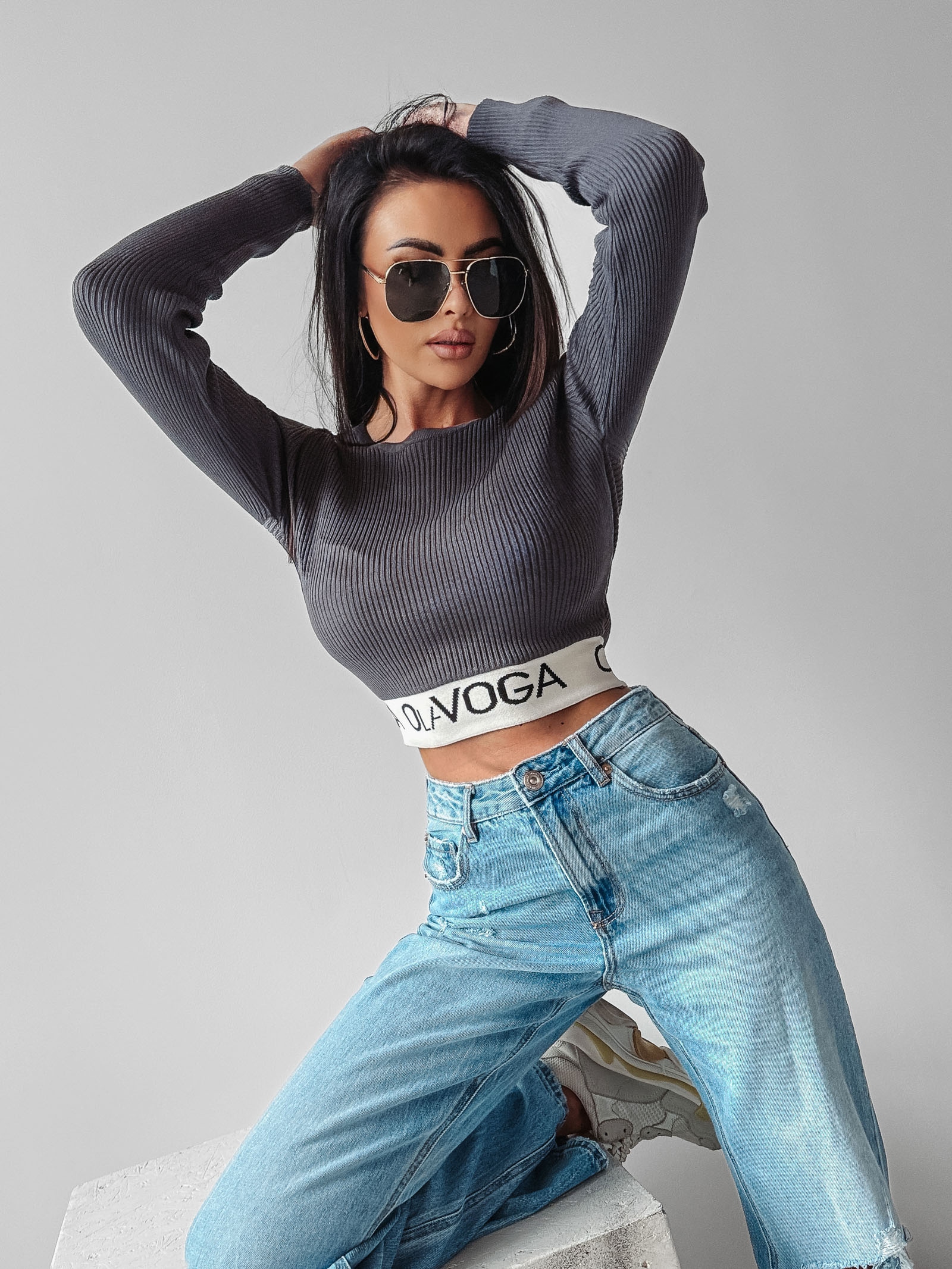 Bluzka basicowa prążkowana DANA OLAVOGA grafitowa