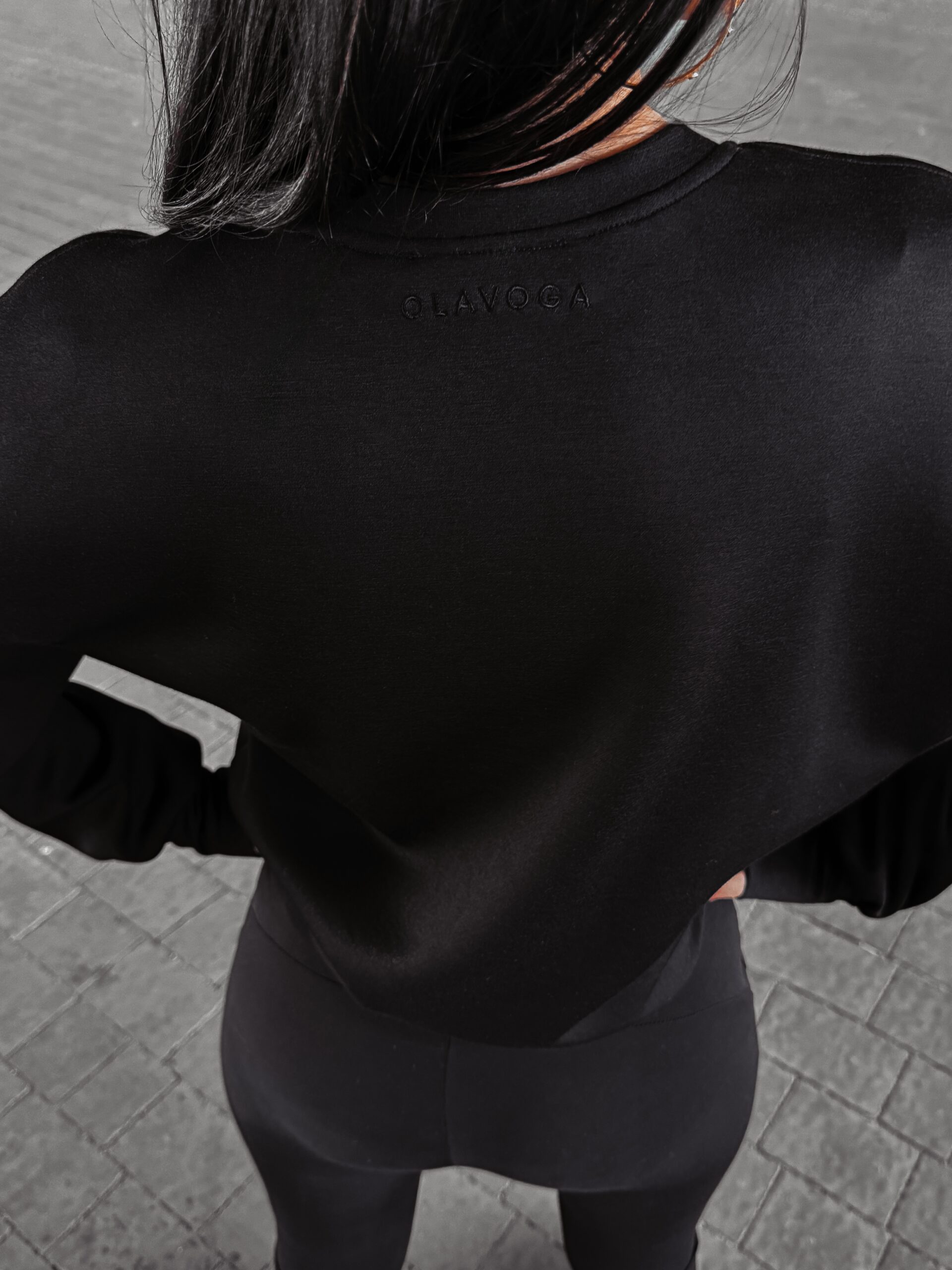 Bluza damska oversize MODESTO OLAVOGA czarna