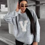 Sweter klasyczny VICI OLAVOGA szary