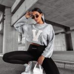 Sweter klasyczny VICI OLAVOGA szary