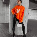 Sweter klasyczny VICI OLAVOGA pomarańczowy