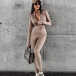 Kombinezon dopasowany elastyczny MILLS OLAVOGA beżowy