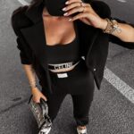 Marynarka bawełniana krótka MOCHA OLAVOGA czarna