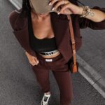 Marynarka bawełniana krótka MOCHA OLAVOGA brązowa