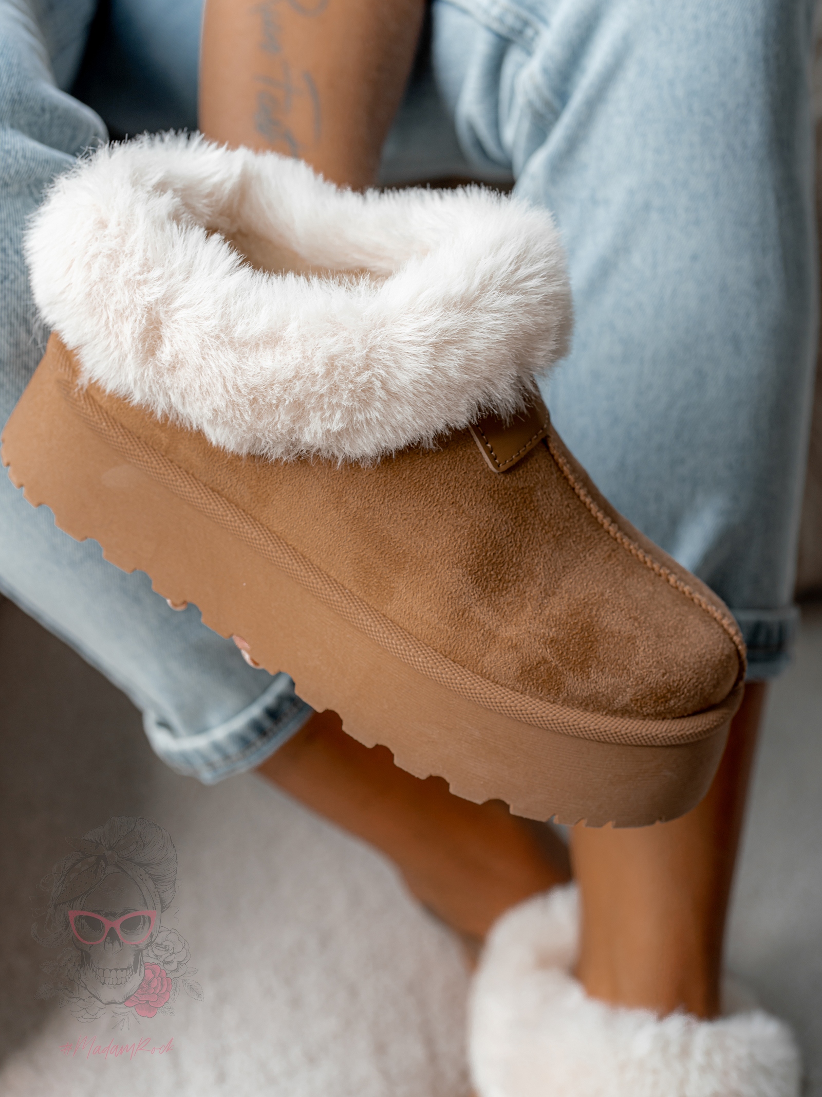 Botki wsuwane Madam Fifi karmelowe