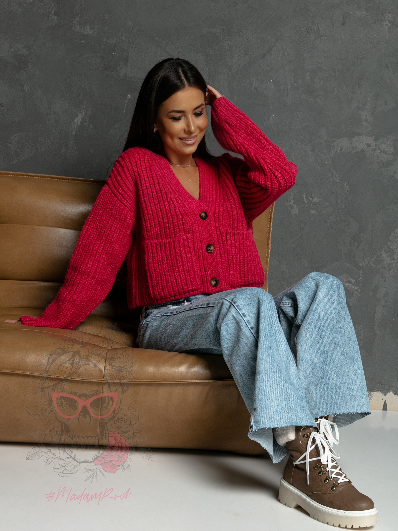 Krótki sweter Elikso malinowy Krótki sweter Elikso malinowy